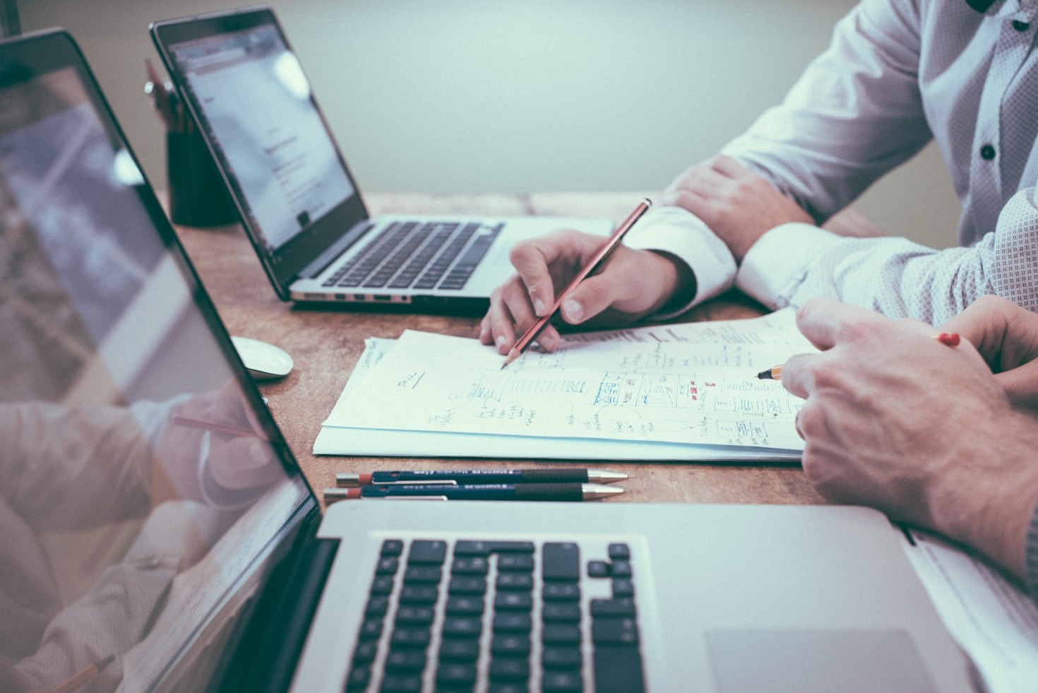 5 Tips to Better Manage Your Finances